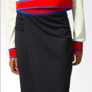 Adidas original Embellished Arts Skirt